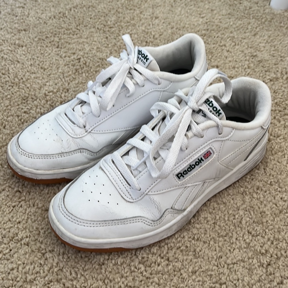Reebok classics size 8.5